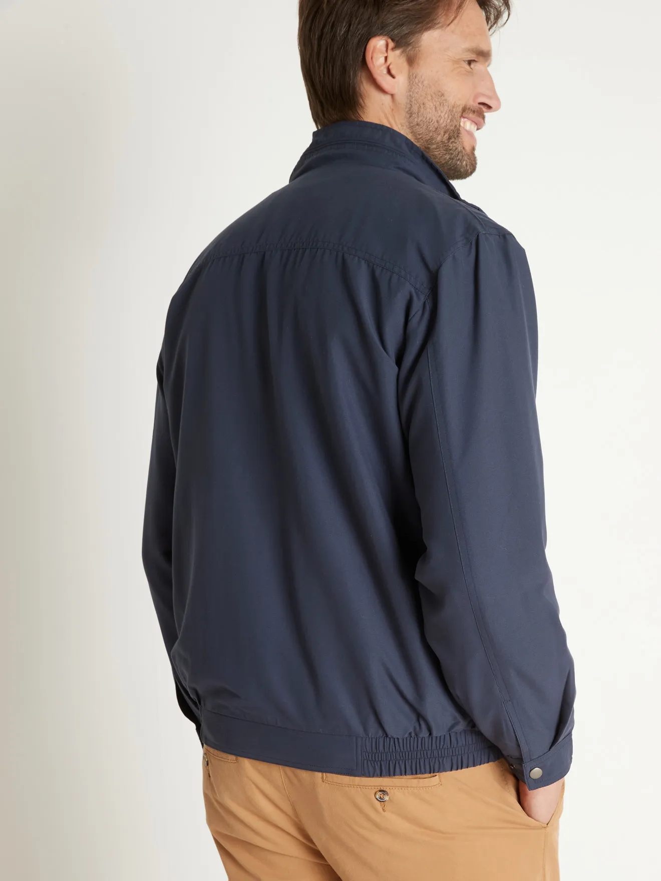 Blouson déperlant et antitache