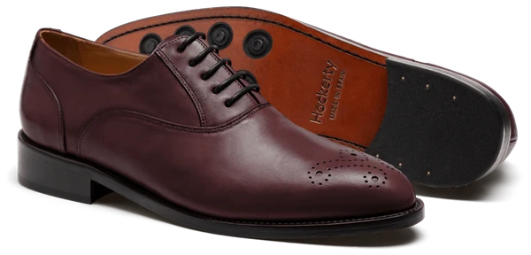 Chaussures Richelieu en cuir bordeaux et noir