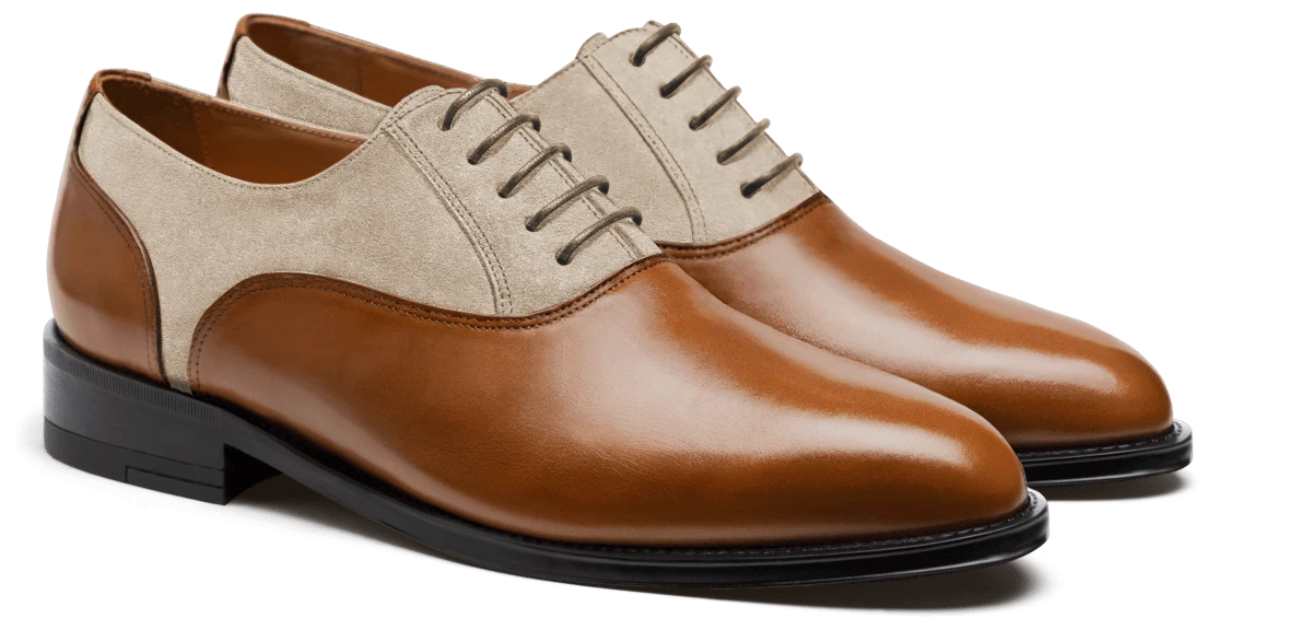 Chaussures Richelieu en cuir et daim marron et beige