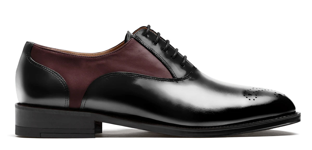 Chaussures Richelieu en cuir noir et bordeaux