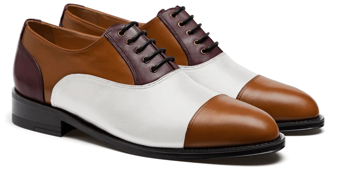 Chaussures Richelieu à bout droit en cuir blanc, marron et bordeaux