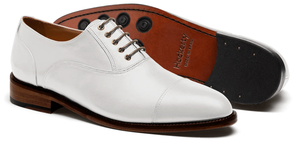 Chaussures Richelieu à bout droit en cuir blanc