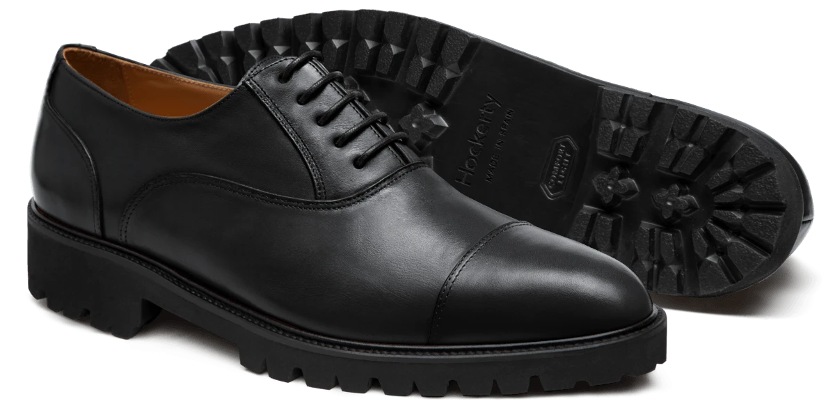 Chaussures Richelieu à bout droit en cuir noir