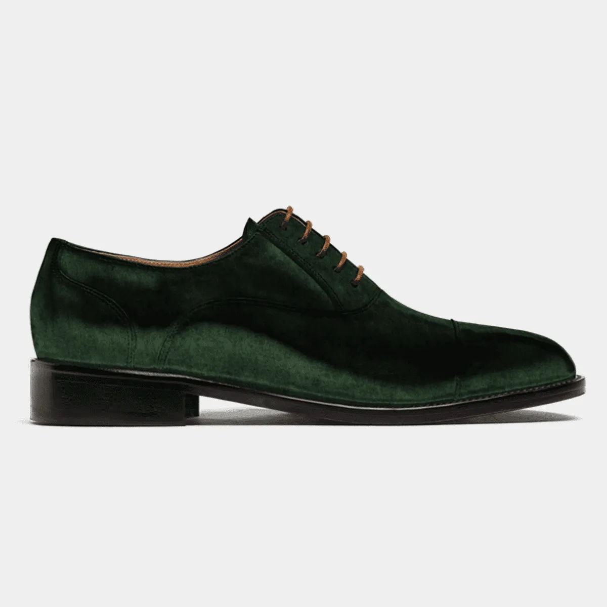 Chaussures Richelieu à bout droit en velours vert