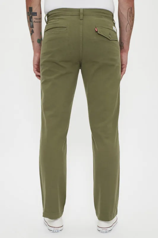 Chino authentic vert feuille