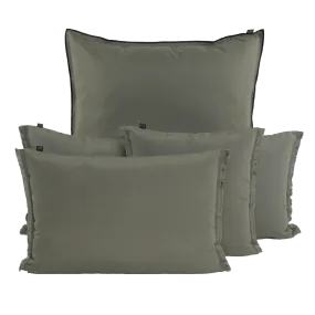 Coussin outdoor kaki (40x60) | CHEZ LES VOISINS