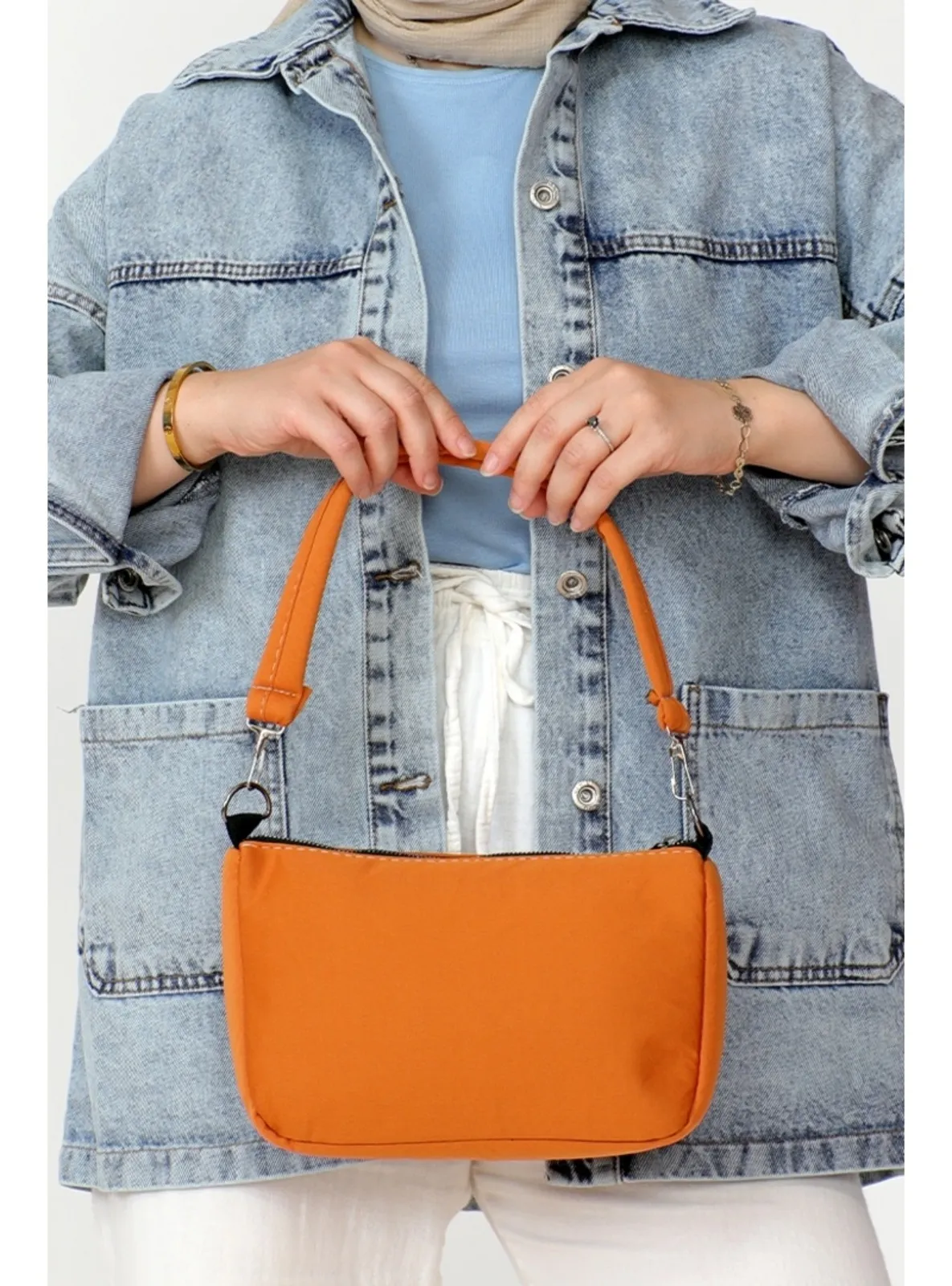 Orange - Clutch Bags / Handbags