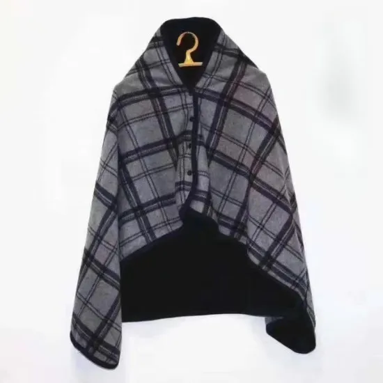 Plaid cape polaire