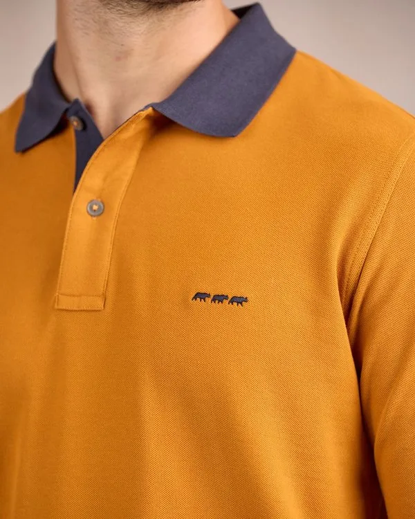 Polo au col contrastant orange 