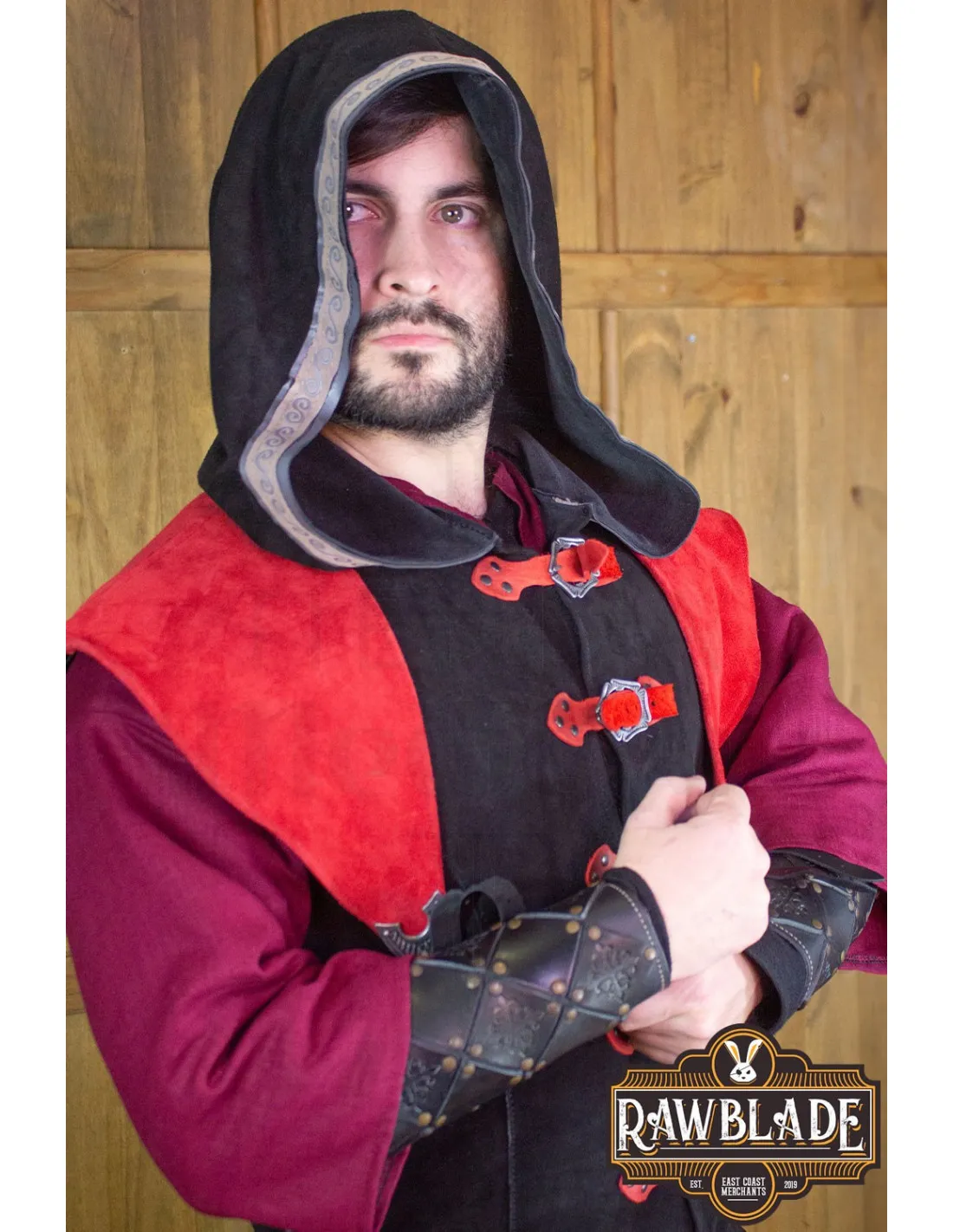 Pourpoint médiéval en cuir modèle Karanthir, noir-rouge ⚔️ Boutique Épées