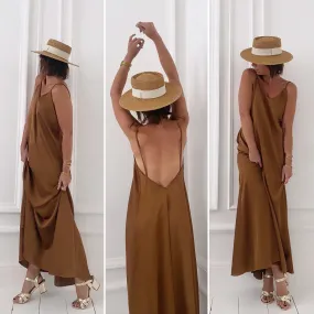 Robe camel soyeuse fines bretelles