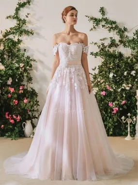 Robe De Mariée Feerique Rose Poudrée Dentelle Fleur Epaule Tombante