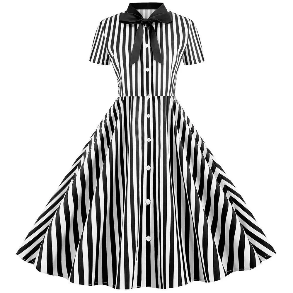 Robe Pin-Up  à Chemisier  Rayée en Noir et Blanc