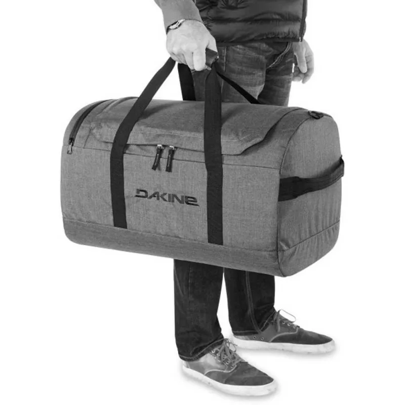 Sac de voyage DAKINE "EQ Duffle" 70L carbone | Planetebag.com