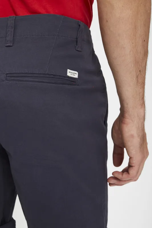 Short chino bleu marine