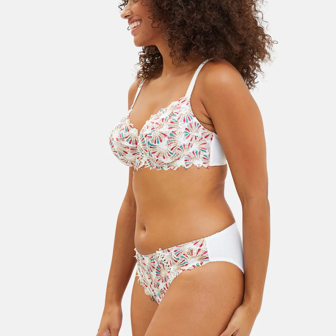 Slip en dentelle multicolore | 3 Suisses