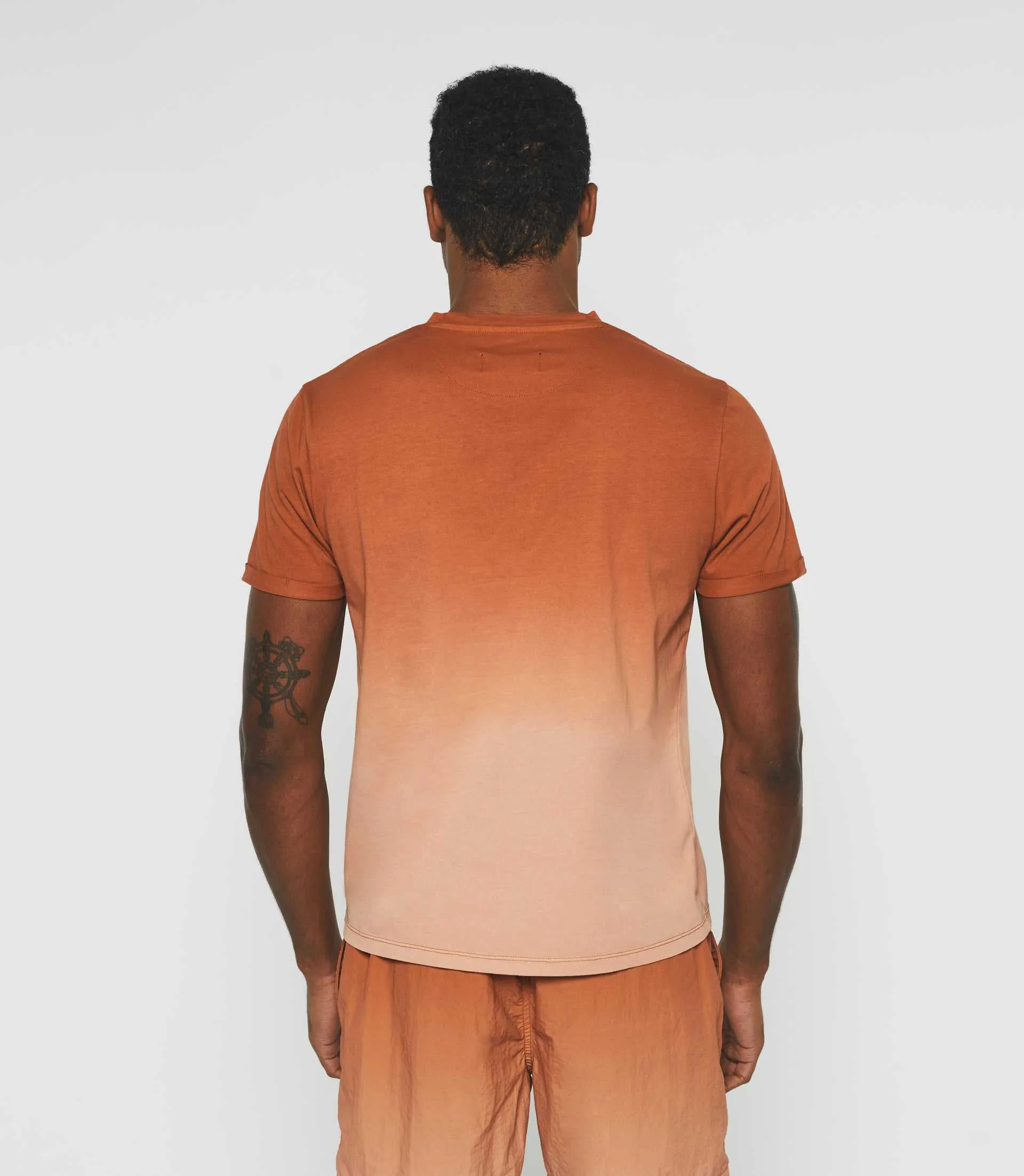 T-shirt dégradé orange Guyto