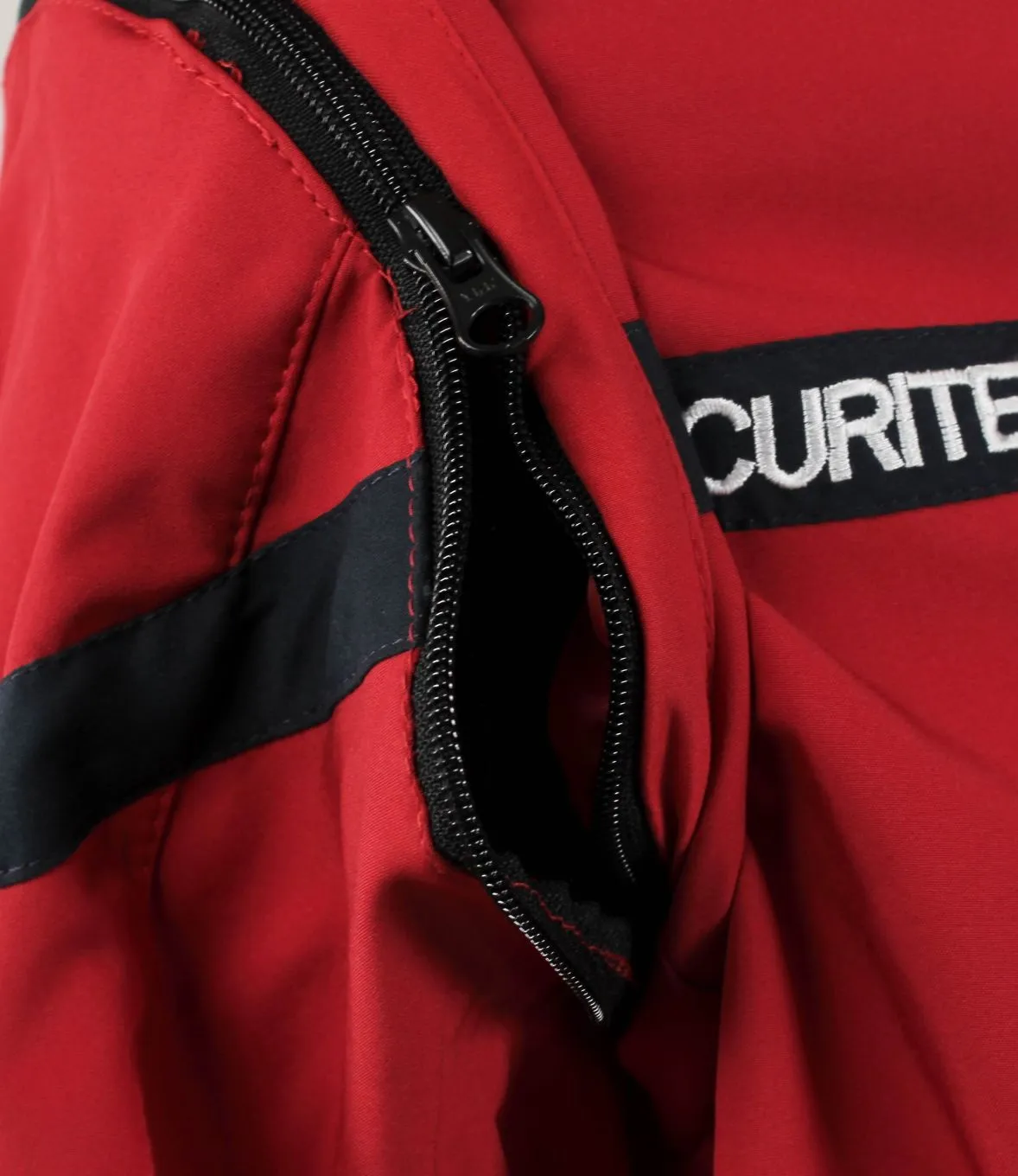 Veste Softshell rouge SSIAP de marque VVS brodé sécurité incendie